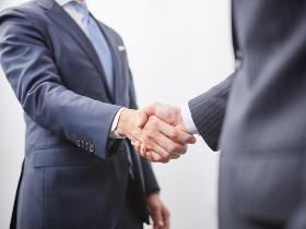 営業(フィールドコンサルタント(契約社員)現場にて人材の管理など)
