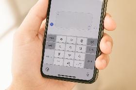 コールセンター・テレオペ(スマホ問合せ:在宅/長期/土日含む週5/遅番メイン)