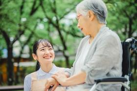 ヘルパー1級・2級(世田谷区、実務者研修、有料老人ホーム、週4~、夜勤なし♪)