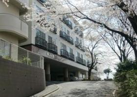 正看護師(★横浜田園都市病院★療養病院｜寮｜賞与4.2ヶ月｜車通勤可)