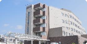 正看護師(★鴨居病院★病棟｜寮あり｜賞与2.5ヶ月｜保育室あり｜残業少)
