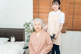 准看護師(八王子市|有料老人ホーム|日勤のみ|9~18時|ブランクOK)